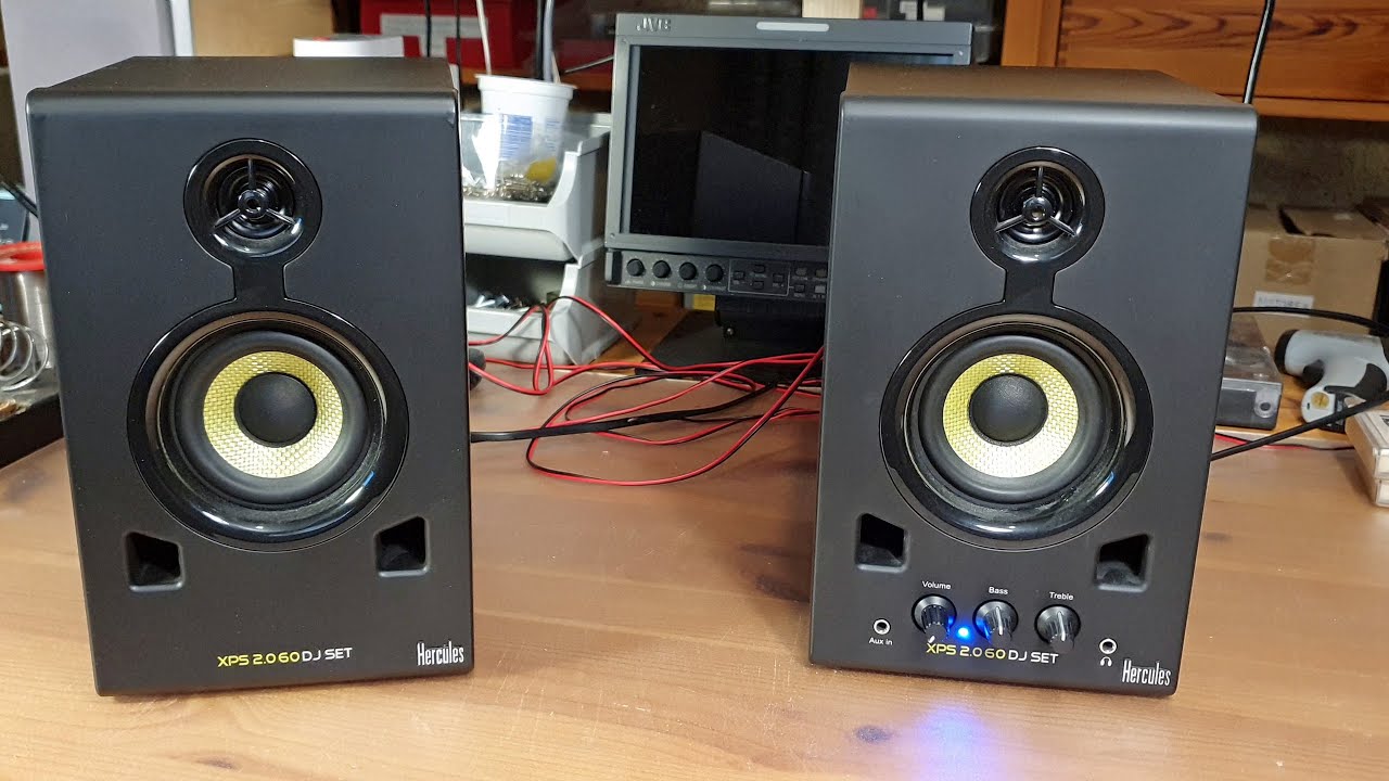 Inside the Hercules XPS 2.0 60 DJ Set amplified speakers