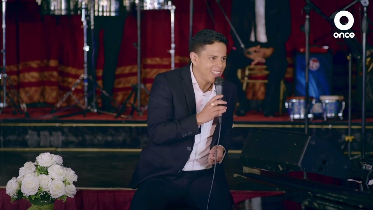 Noche, boleros y son - Jorge Carmona 