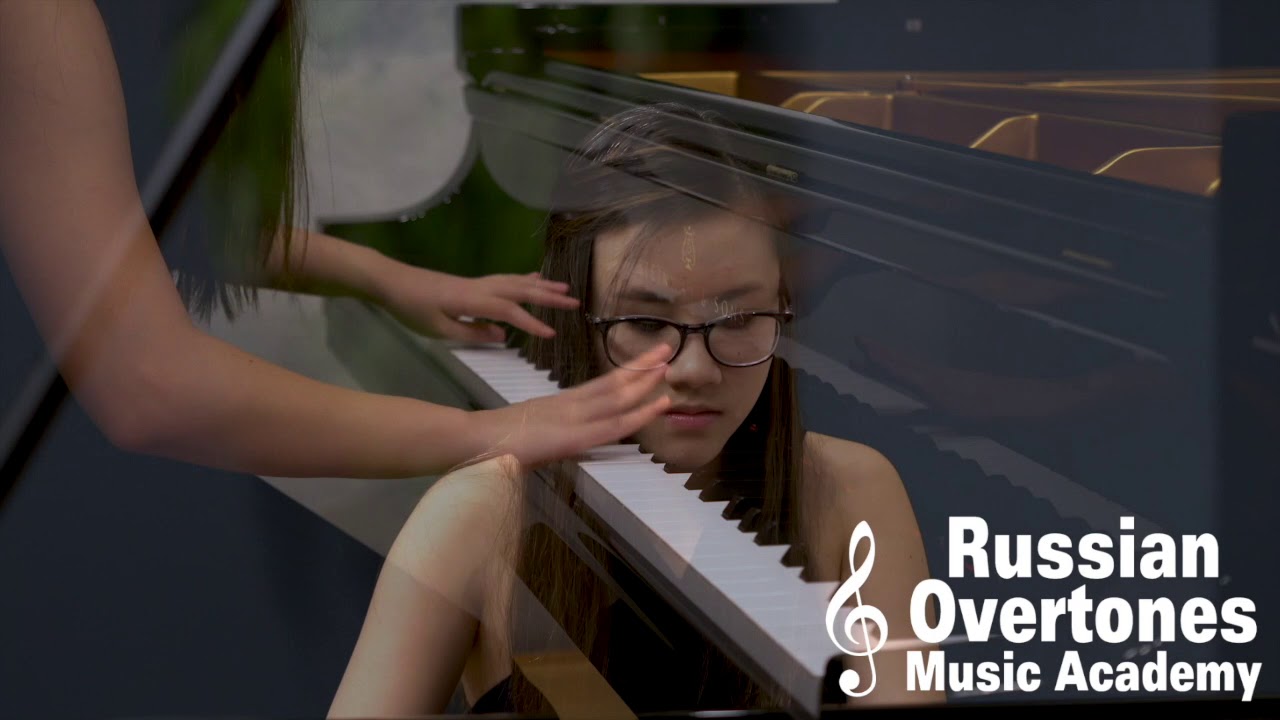 Eugenie Rocherolle le Salon de musique