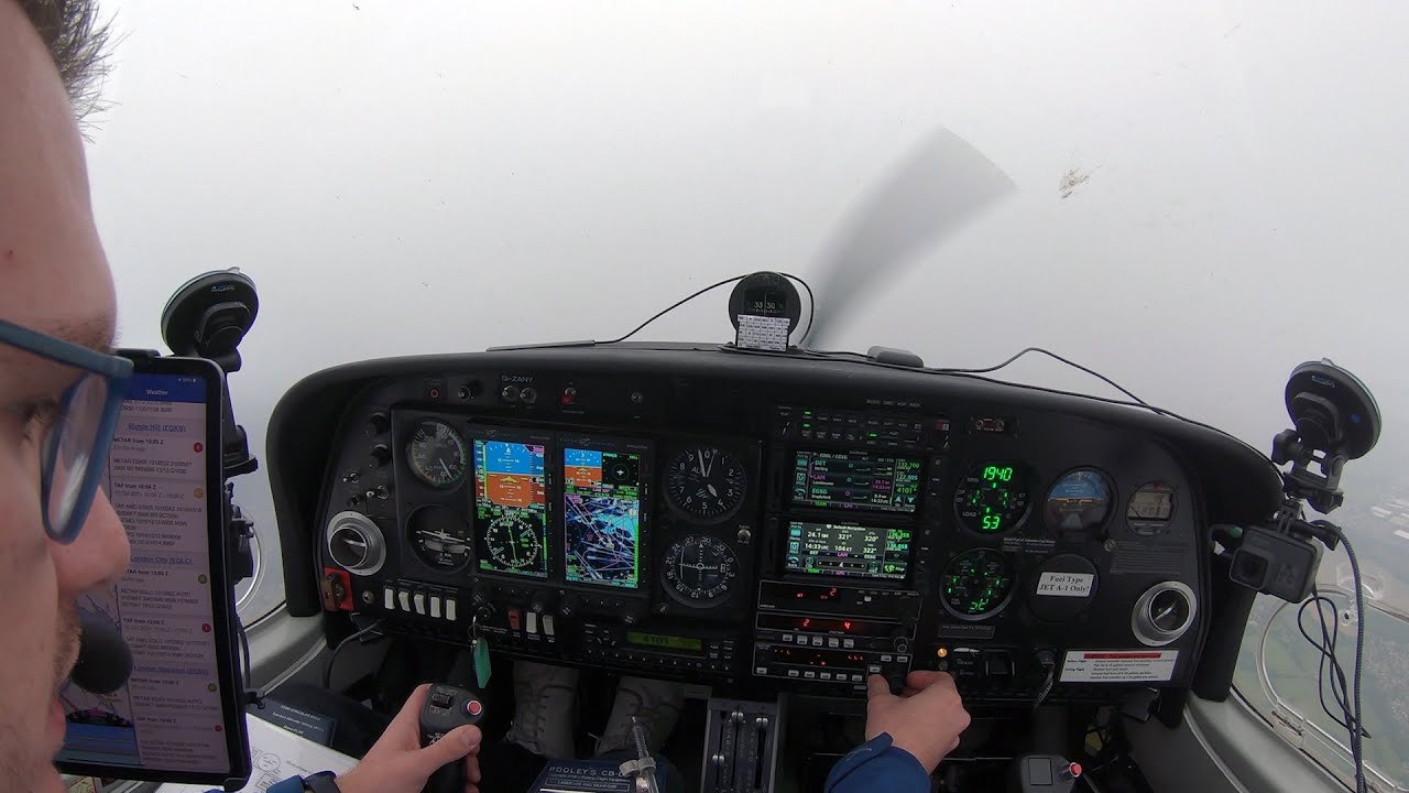 Departing a busy Dusseldorf, missing my take-off slot (CTOT)