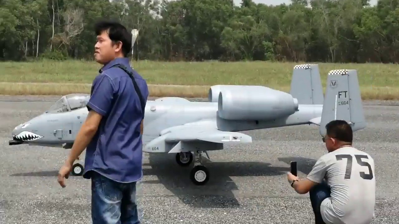 XXXL MIBO A-10 Warthog 1/4 scale