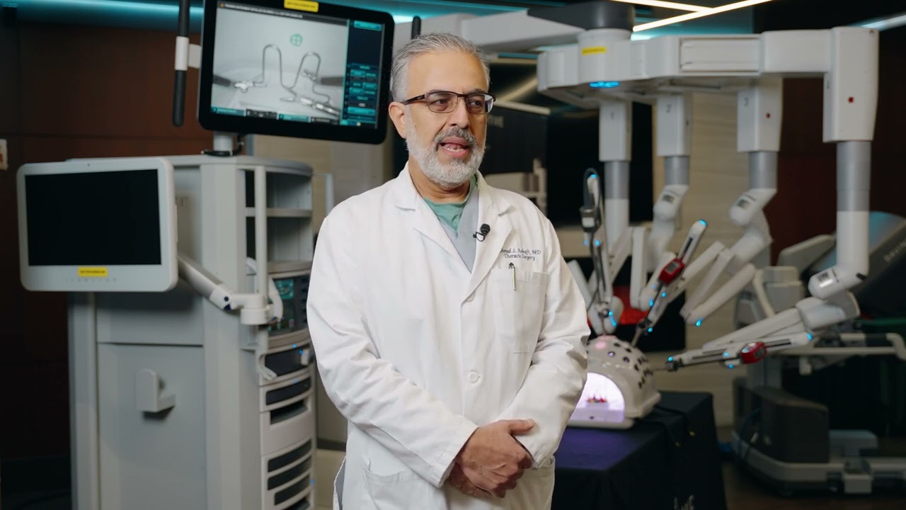 2025 SHF da Vinci robotic surgery demo Dr Ahmad Ashrafi interview clips