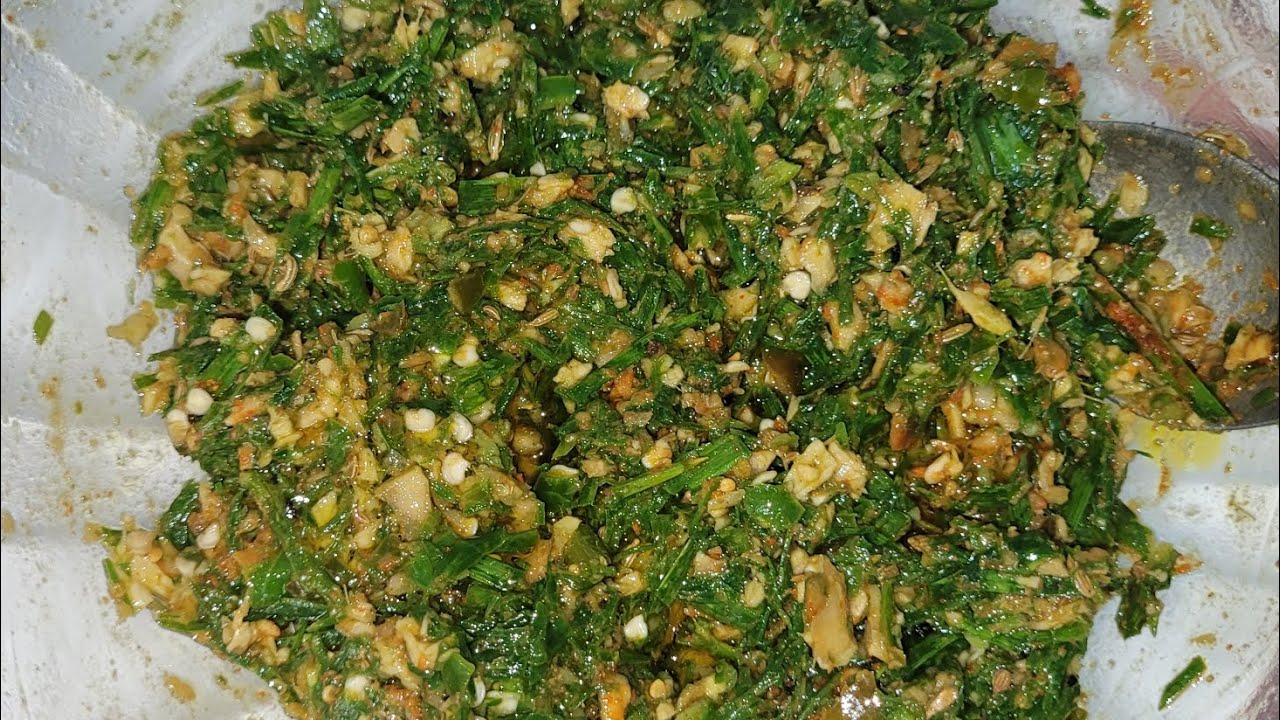 Fresh Garlic Leaves Pickle Recipe | Instant Pickle 