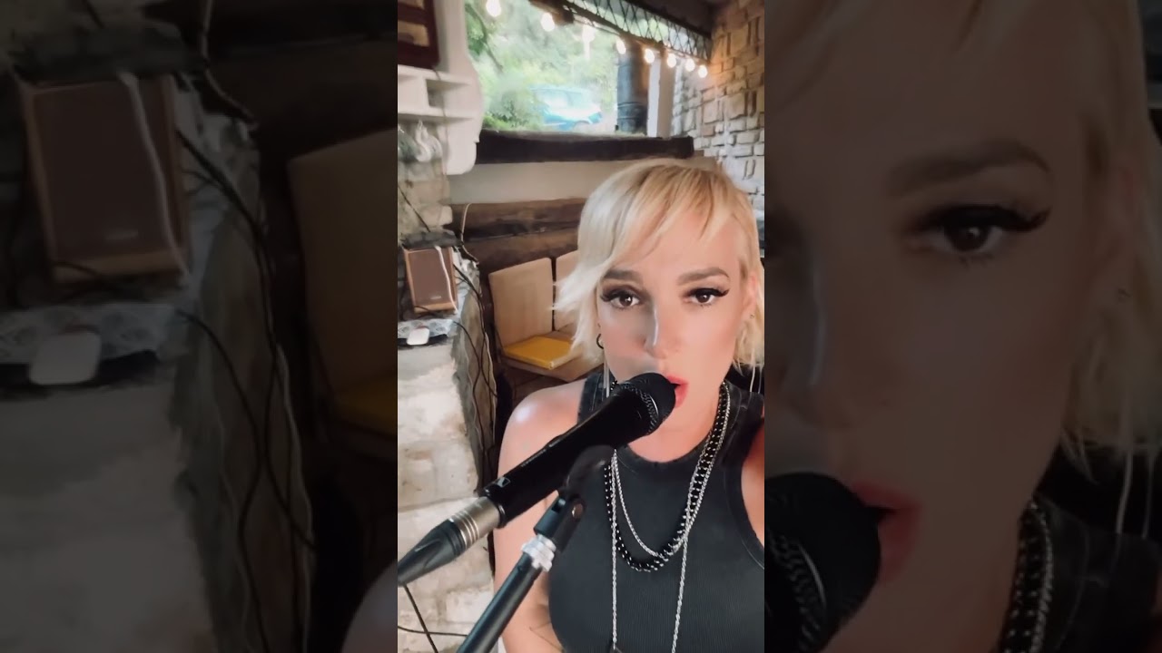 Short cover by Maja, Bole, Neno i Ðole aka Pink Moon Quartet. (The Gipsy-Jose Feliciano)