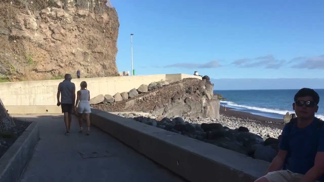 Promenade Câmara de Lobos - Funchal
