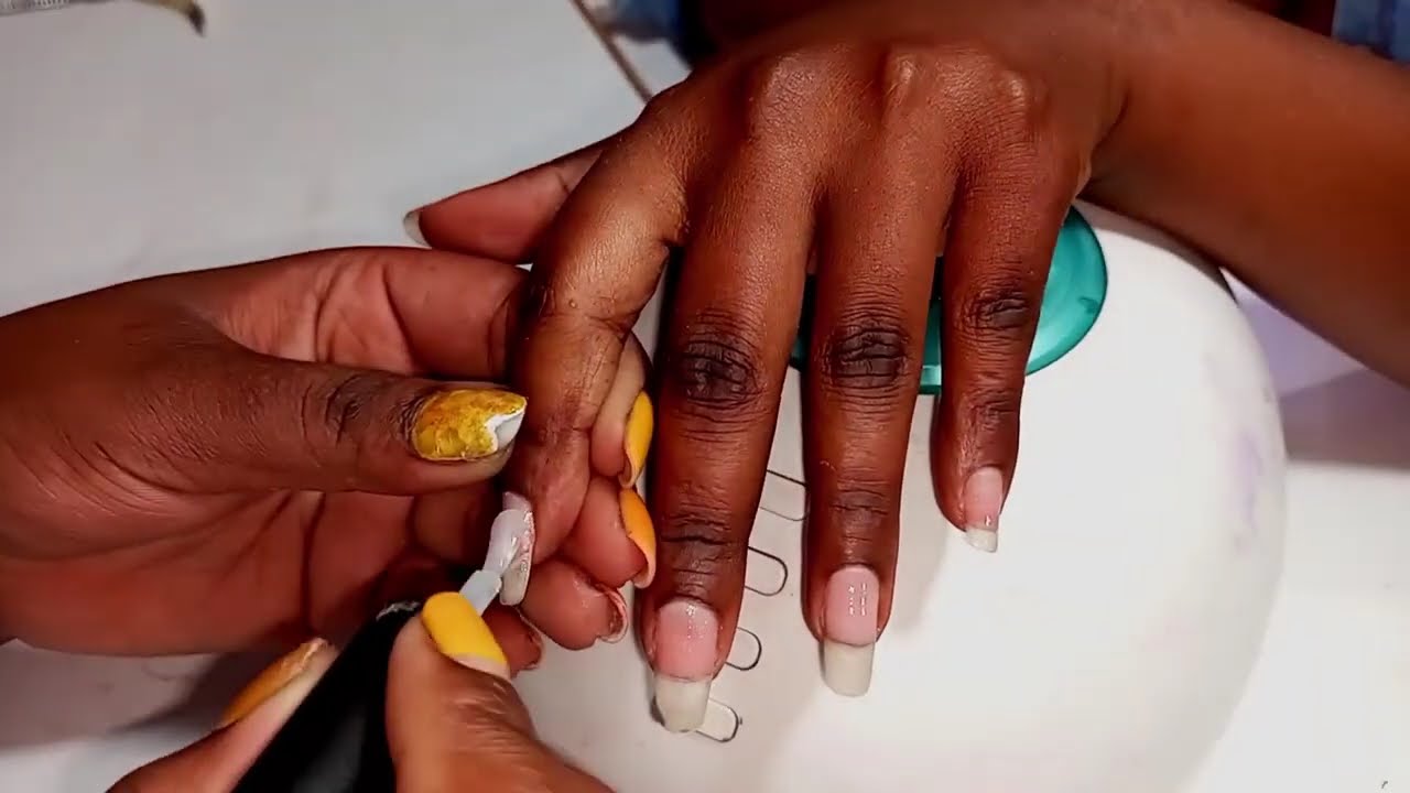 How to Apply Gel polish step by step