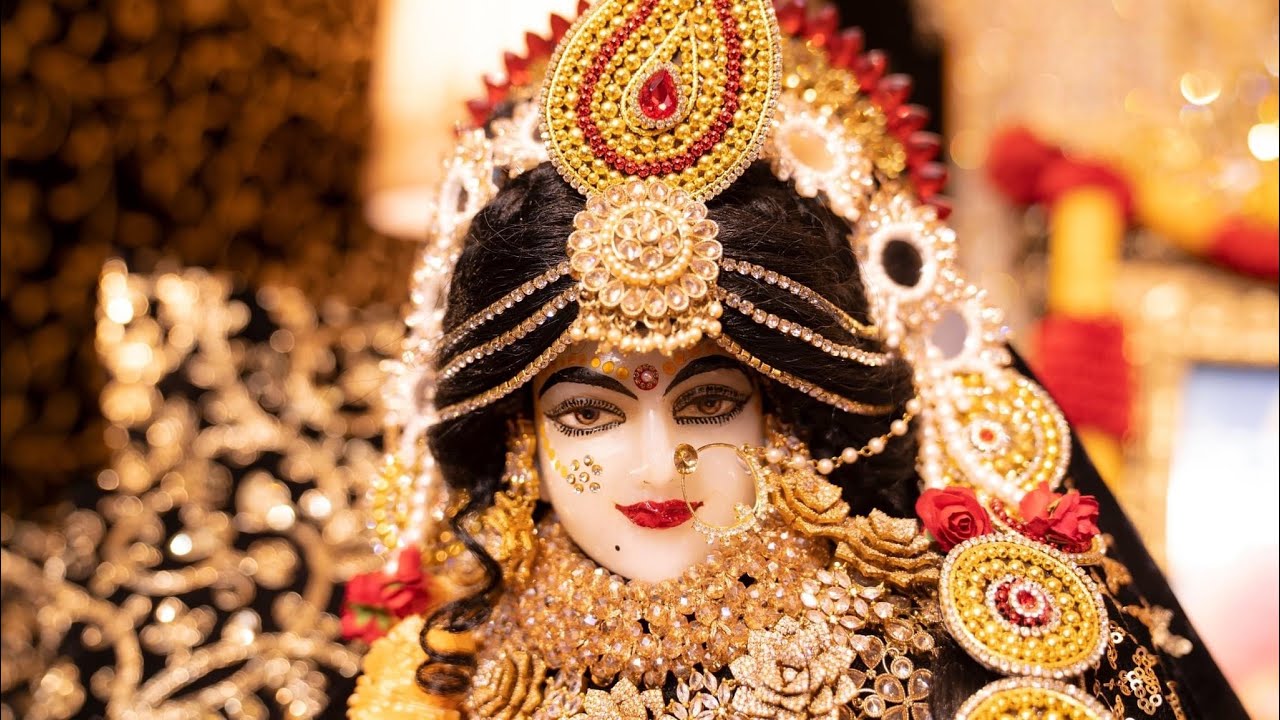 श्रीजी के श्रृंगार दर्शन और झूमाने वाला राधा नाम कीर्तन // 02/01/22