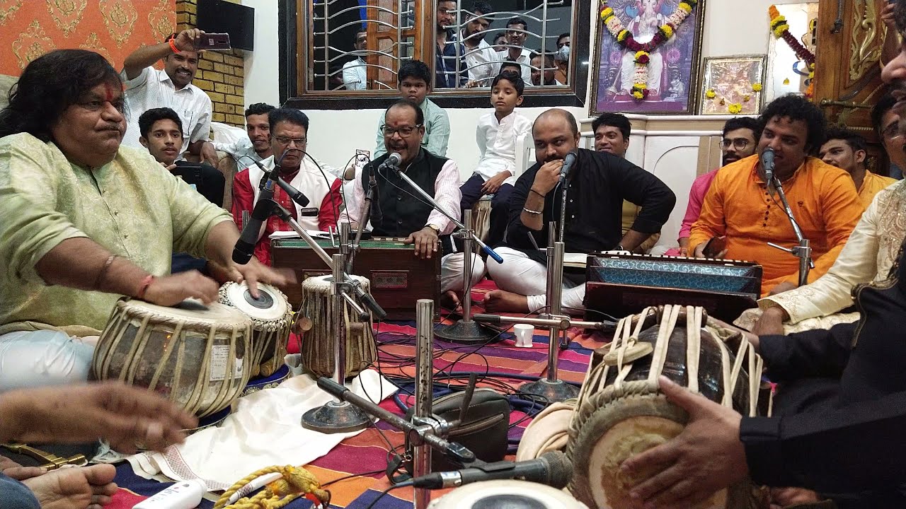 बुवा श्री. महादेव शाहबाजकर।।अभंग: गणराज विराजत असे।।तबला: पं. श्री. भवानी शँकरजी।।श्री. प्रताप पाटील