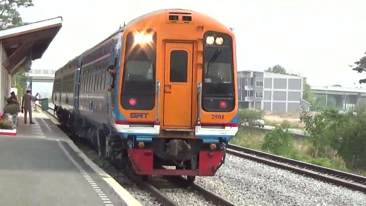 Thailand 2023-Pattaya Railway Station with British Rail Class 158 Sprinter & GEK Shovel Nose Diesel