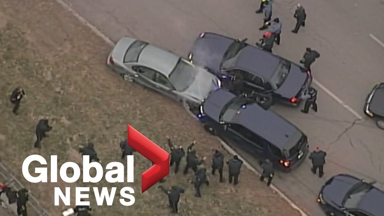 Police chase breaks out during Chiefs Super Bowl victory parade