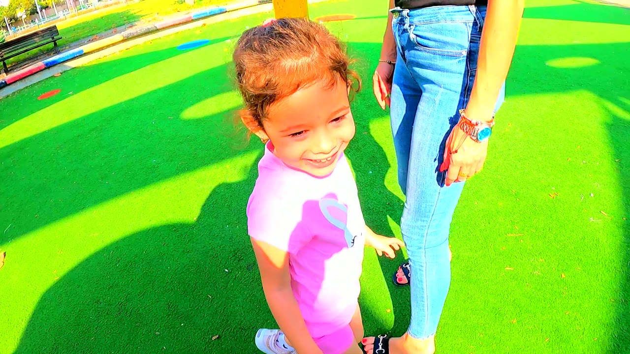 evelin and mia in yavne