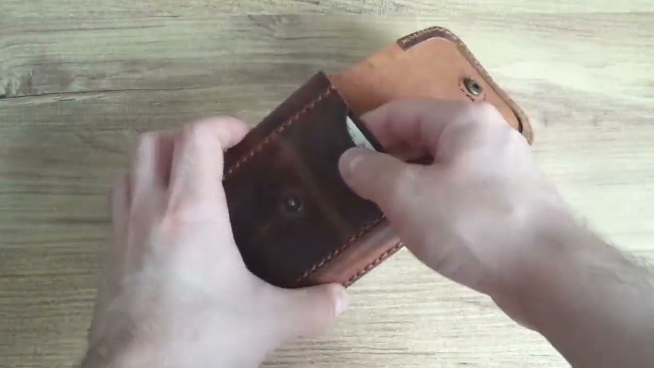 DIY Leather Belt Pouch Tutorial! 🔥 Retro Style Mini Wallet & Key Holder | Must-Have 2024