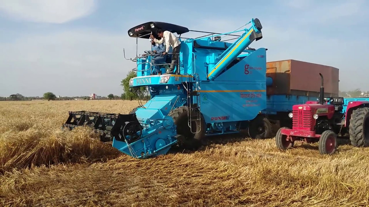 साथ मे भूसा बनाने वाली India's First Multi Crop PUNNI Harvester Combine