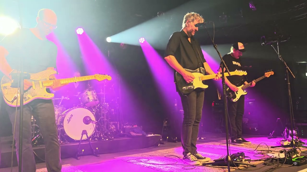 Kettcar - Ankunftshalle - live im Kulturzelt Kassel am 13.07.25