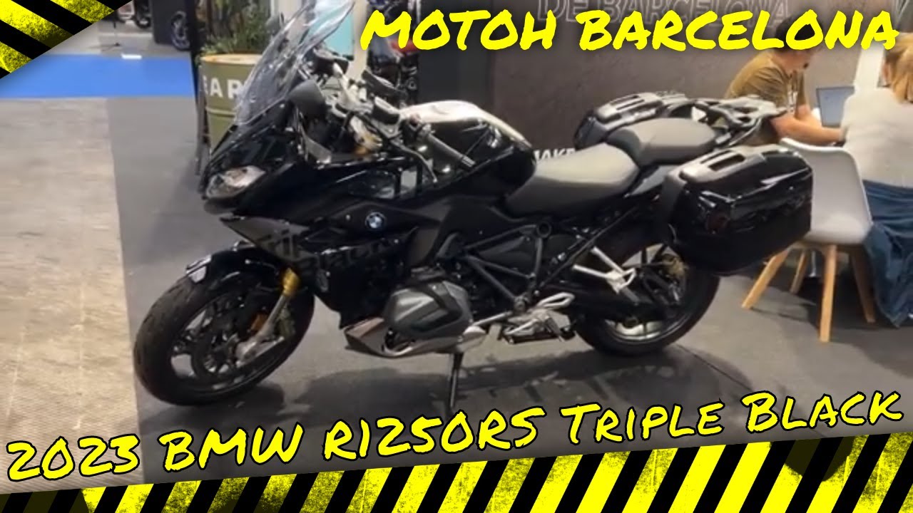 2023 BMW R1250RS Triple Black Walkaround at MotoH Barcelona 2023 Fira Barcelona