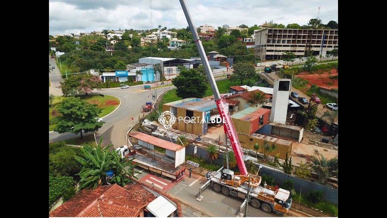 Desmontagem do antigo Container Club (Lagoa Santa/MG) — registro aéreo
