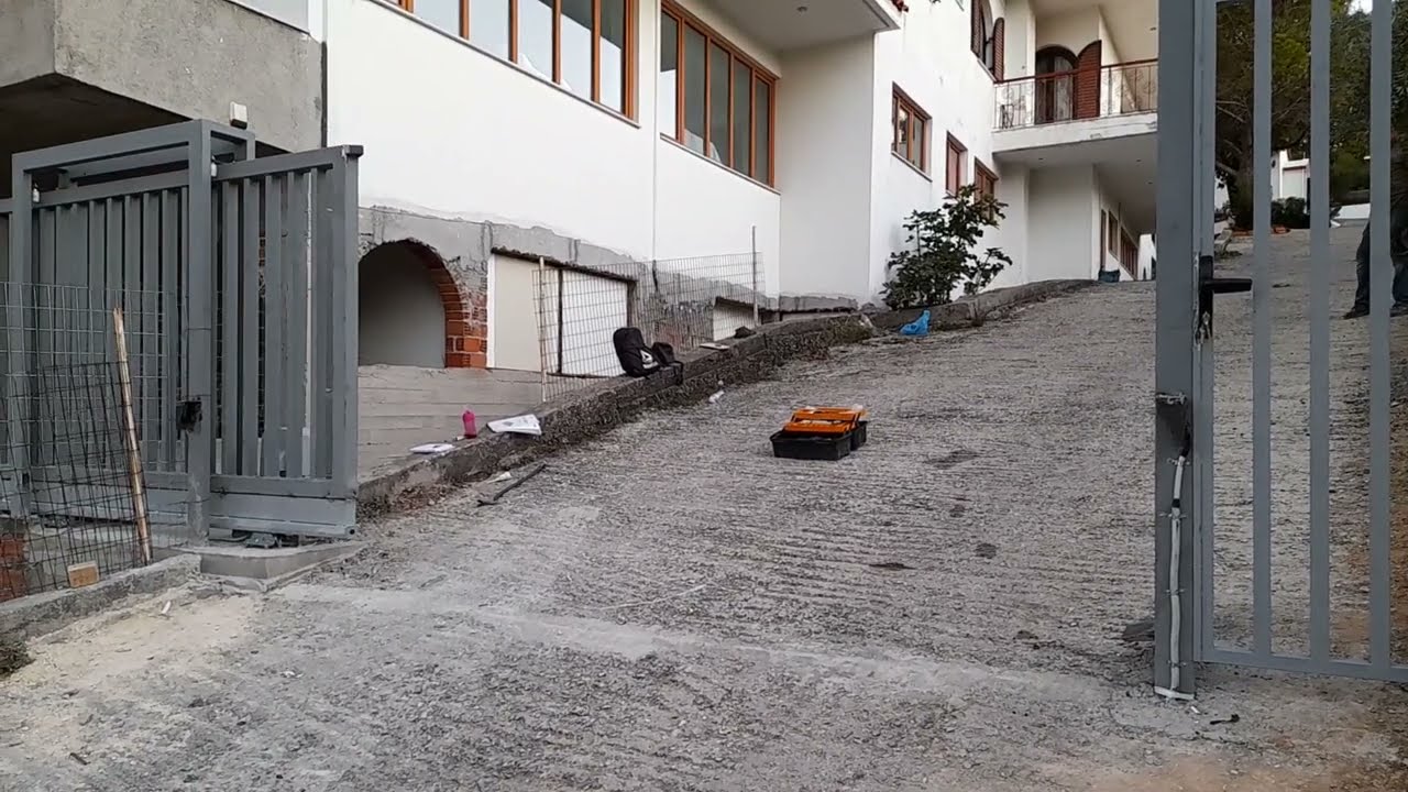 Fac Cantilever σύστημα συρόμενης γκαραζόπορτας χωρίς οδηγό εδάφους