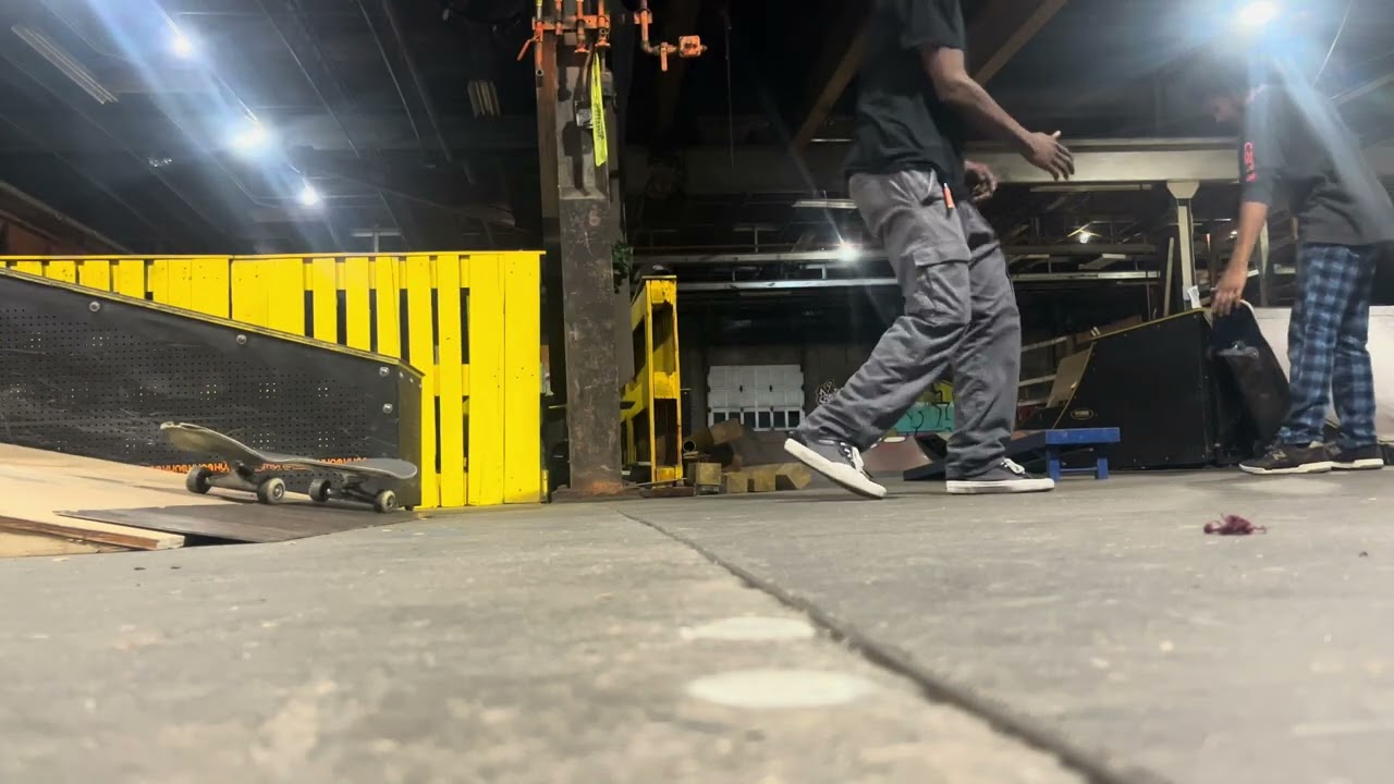Learning board slides again 🛝 PT 2