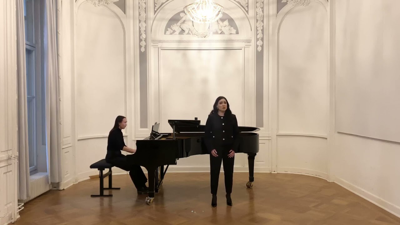 W.A. Mozart – “Die Zauberflöte” -  Pamina - 
