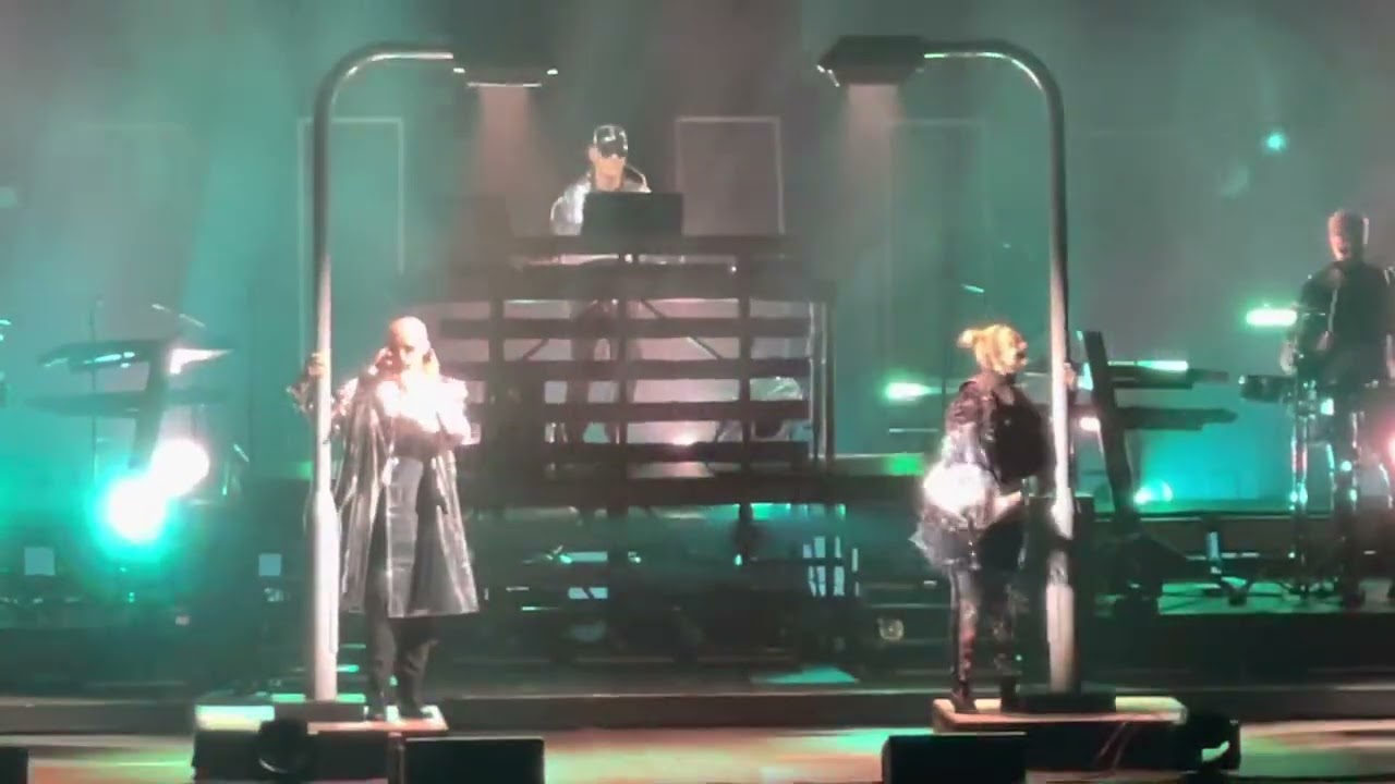 Pet Shop Boys - What Have I Done To Deserve This? (Clare Uchima), Prague, 8 June 2022, Forum Karlin