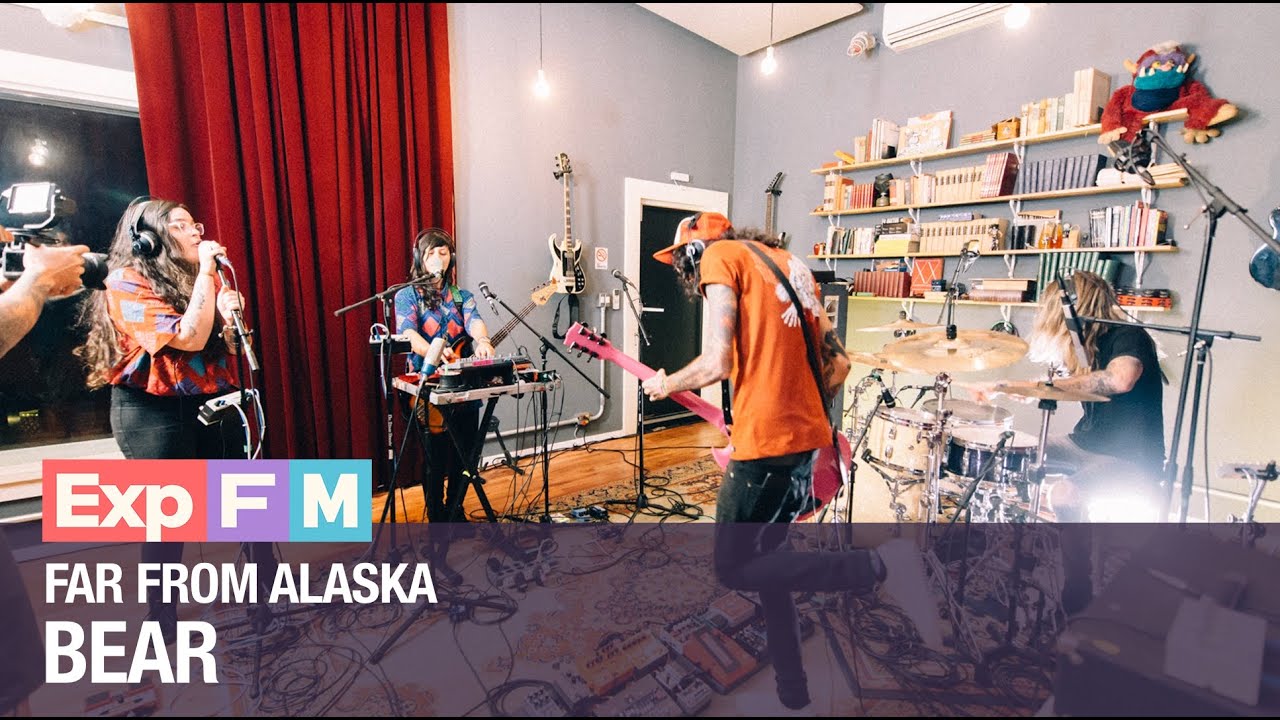 Far From Alaska - Bear | Ao Vivo @ Experiência Family Mob