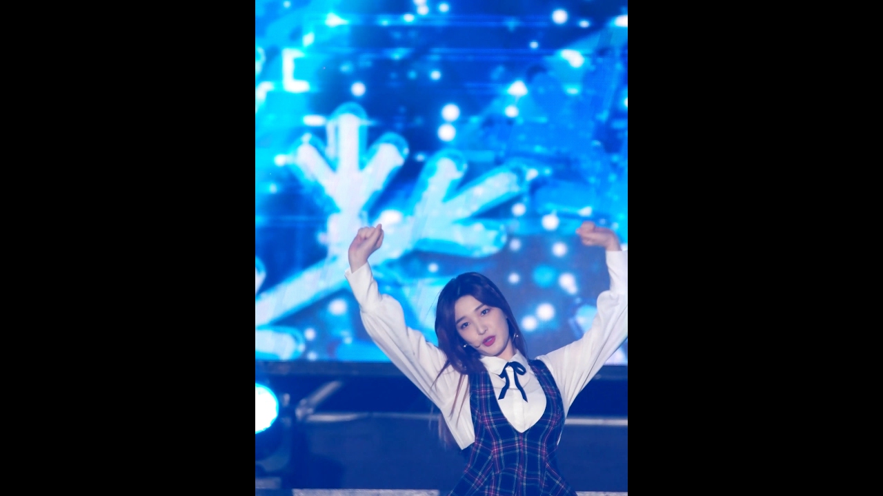 [직캠] 170218 K-Drama Festa 사임당 빛의 일기 콘서트 - 라붐 율희 ( 겨울동화 ) 4K