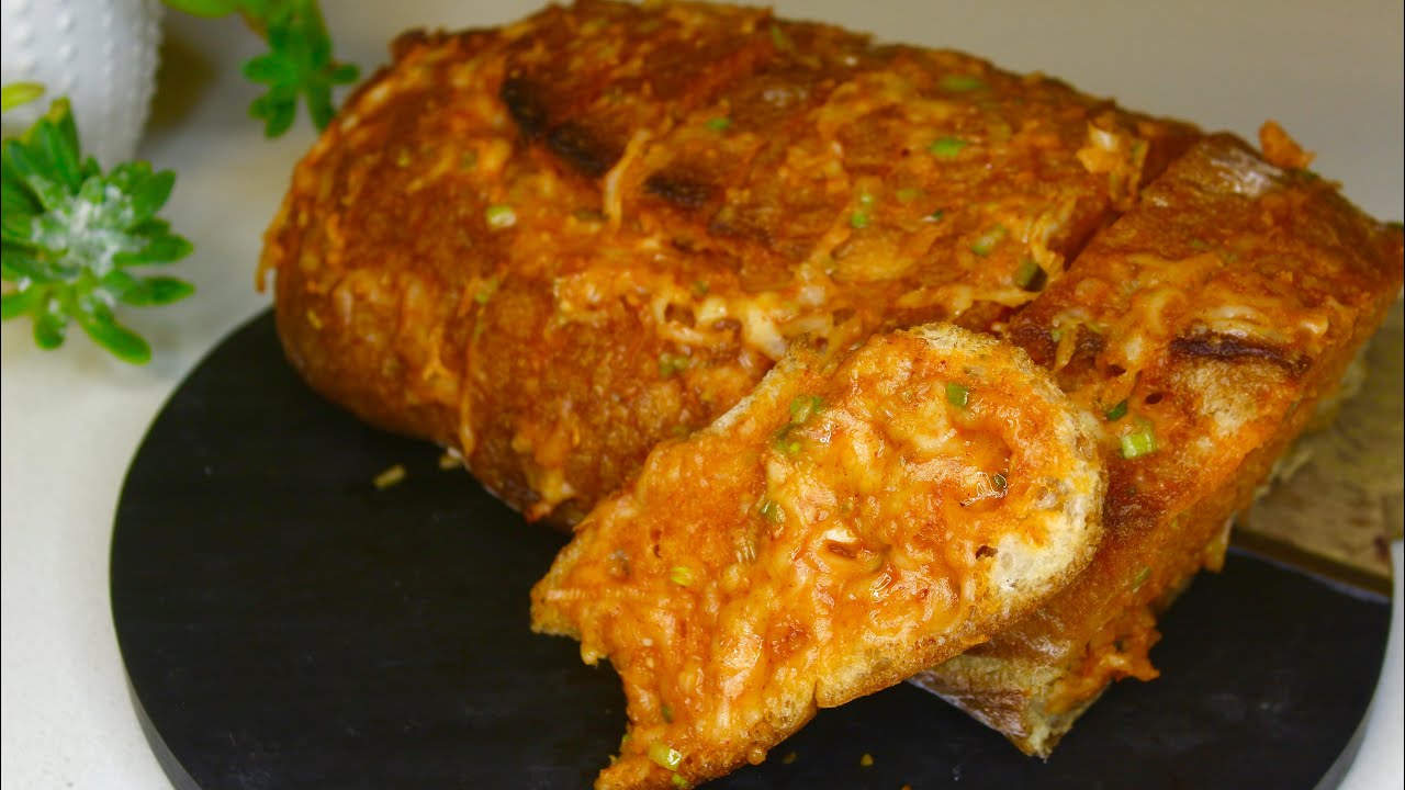 Spicy, Cheesy Garlic Bread 🧀🔥🥖| Teen Cuisine