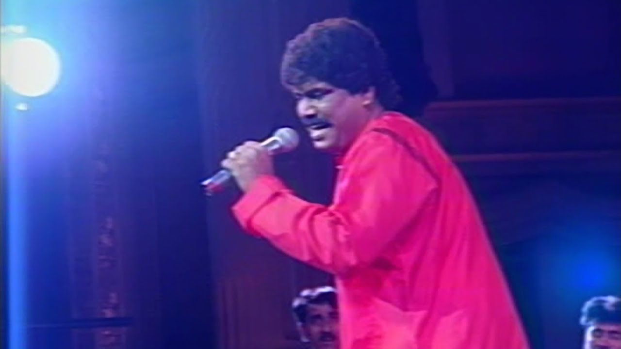 Dilshad Akhtar - Live in Canada | Early 90's Live Show