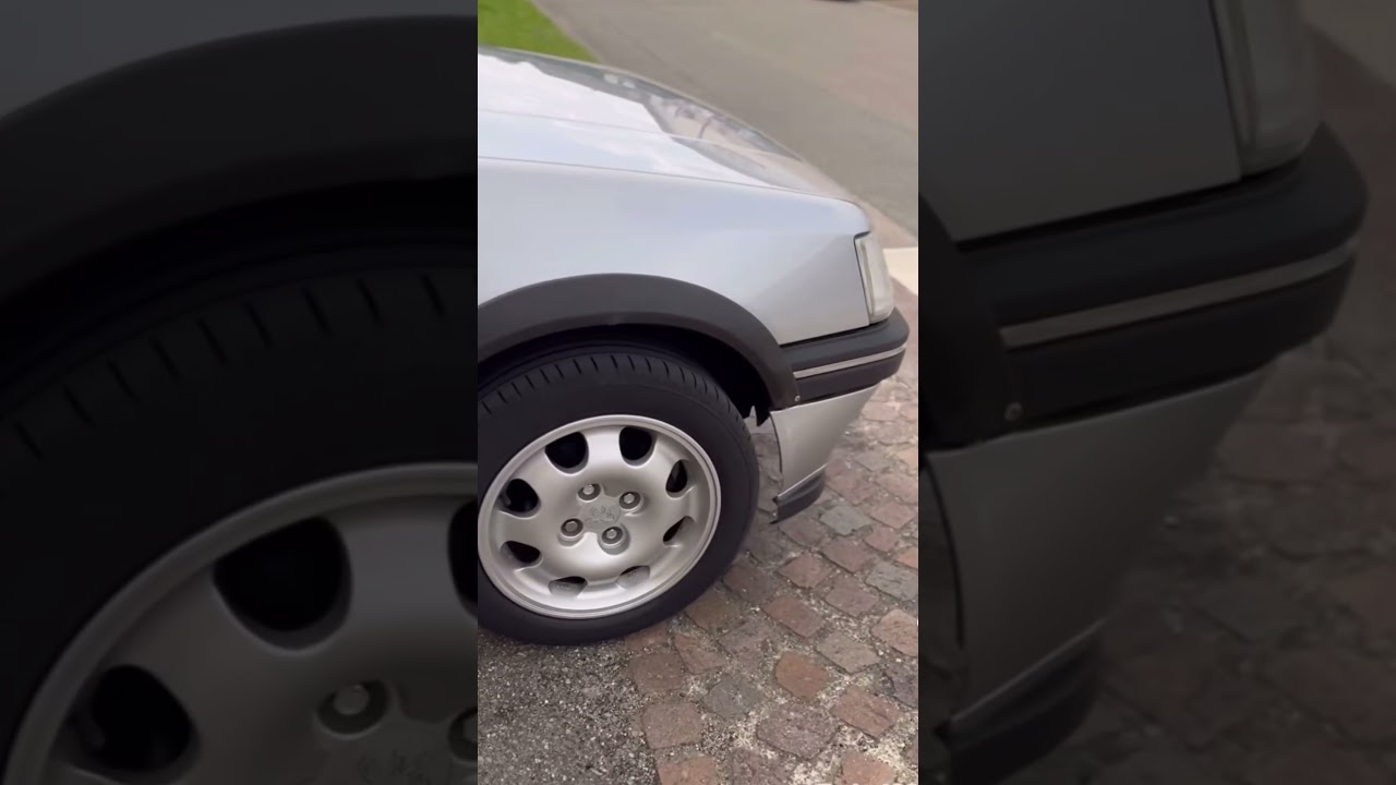 PEUGEOT 205 GTI 1,9