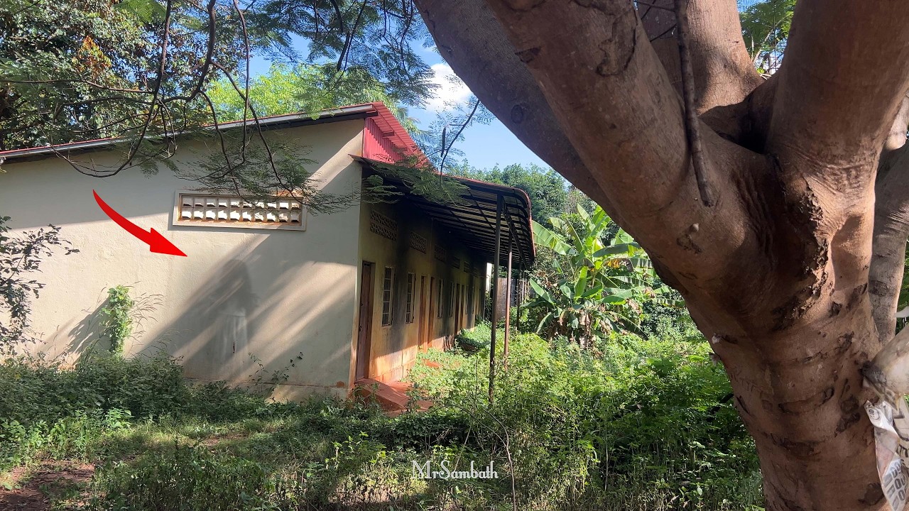 Abandoned House With Everything Left Inside