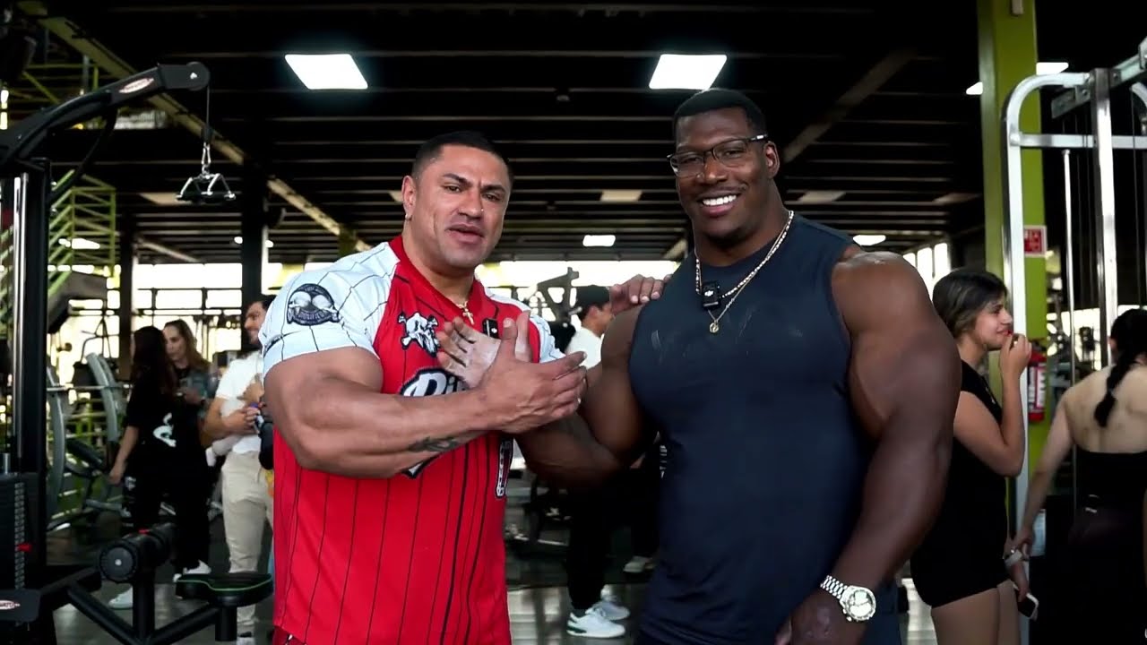 ENTRENANDO CON NECKZILLA !! SE DESTROZO ESPALDA CON UN OLYMPIA ⭕️ - JONATHAN PADILLA X NECKZILLA