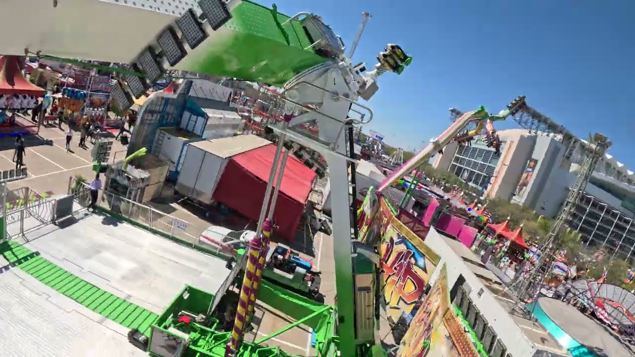 Hip Hop on ride POV. Houston Rodeo 2026