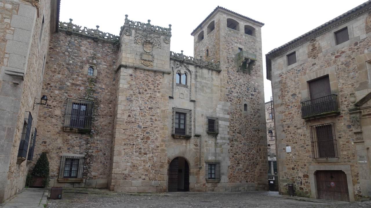 Cáceres: Paseo por la parte antigua