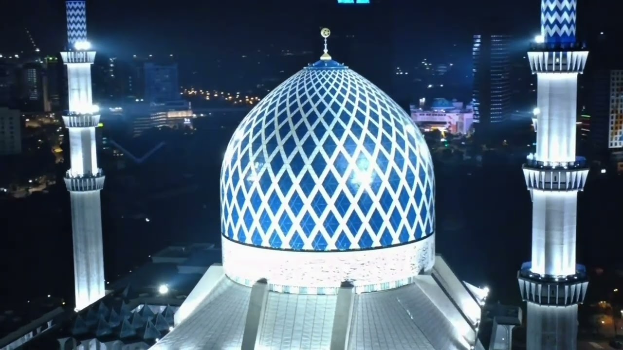 MALAYSIAS MOST BEAUTIFUL MOSQUE: A Cinematic Night Flight of Blue Mosque [4K]