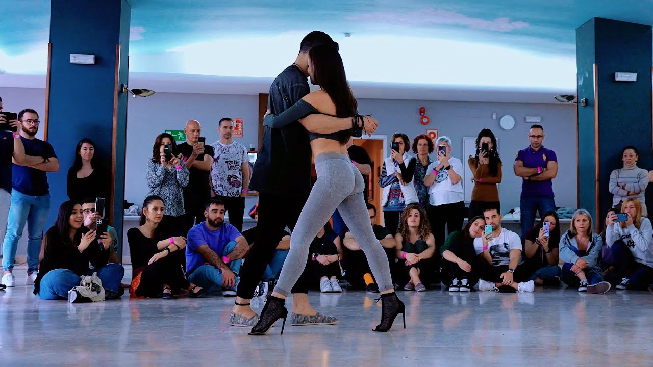 Ludovico Enaudi - Elegant Kizomba Jesus & Anni