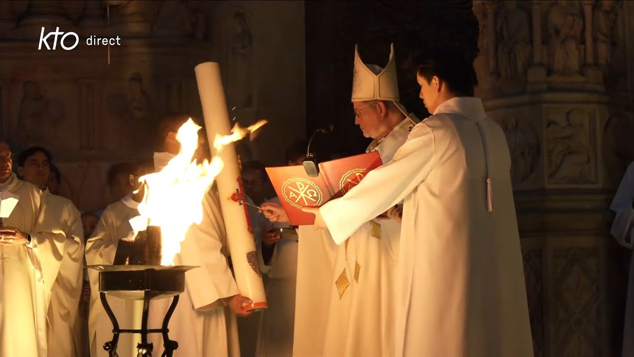 Vigile pascale à Notre-Dame de Paris || Pâques 2025