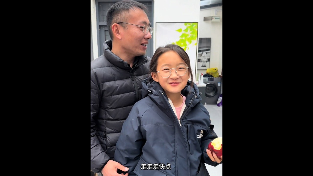 过年倒计时摆摊计划有变老公心疼我胳膊疼好言相劝让先看 胳膊兄弟姐妹们只能等年后再见啦#我的乡村生活 #我的生活日记 #一家三口