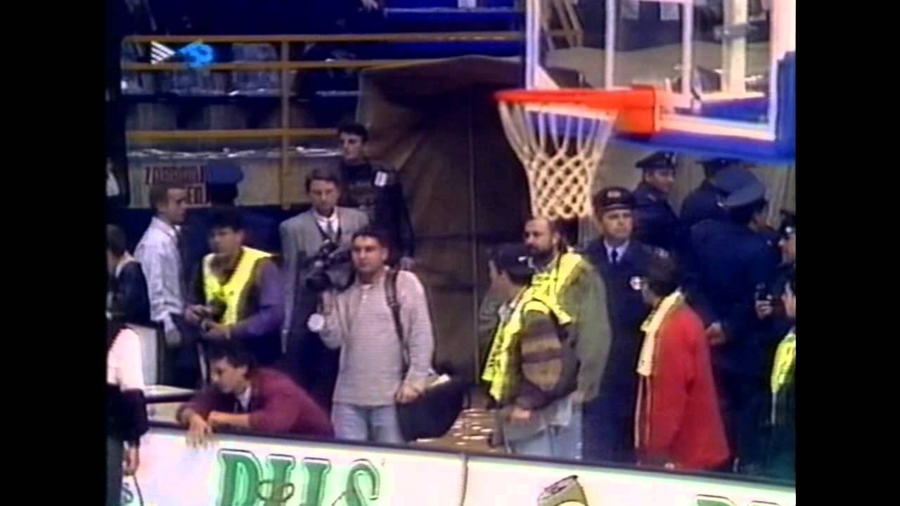 Baralla en el Partizan-FC Barcelona 1997-98