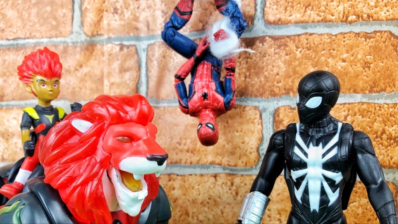 Spiderman sfida Black Spiderman 🕷️ [Storie di Gormiti]