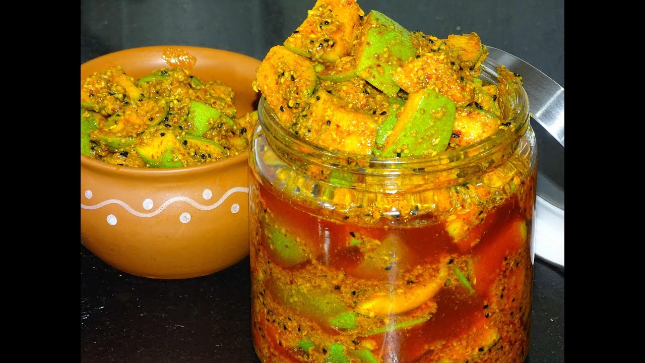 आम का लहसुन वाला अचार बिना धूप दिखाये बनाये और पूरे साल खाये | |Mango Pickle with Garlic