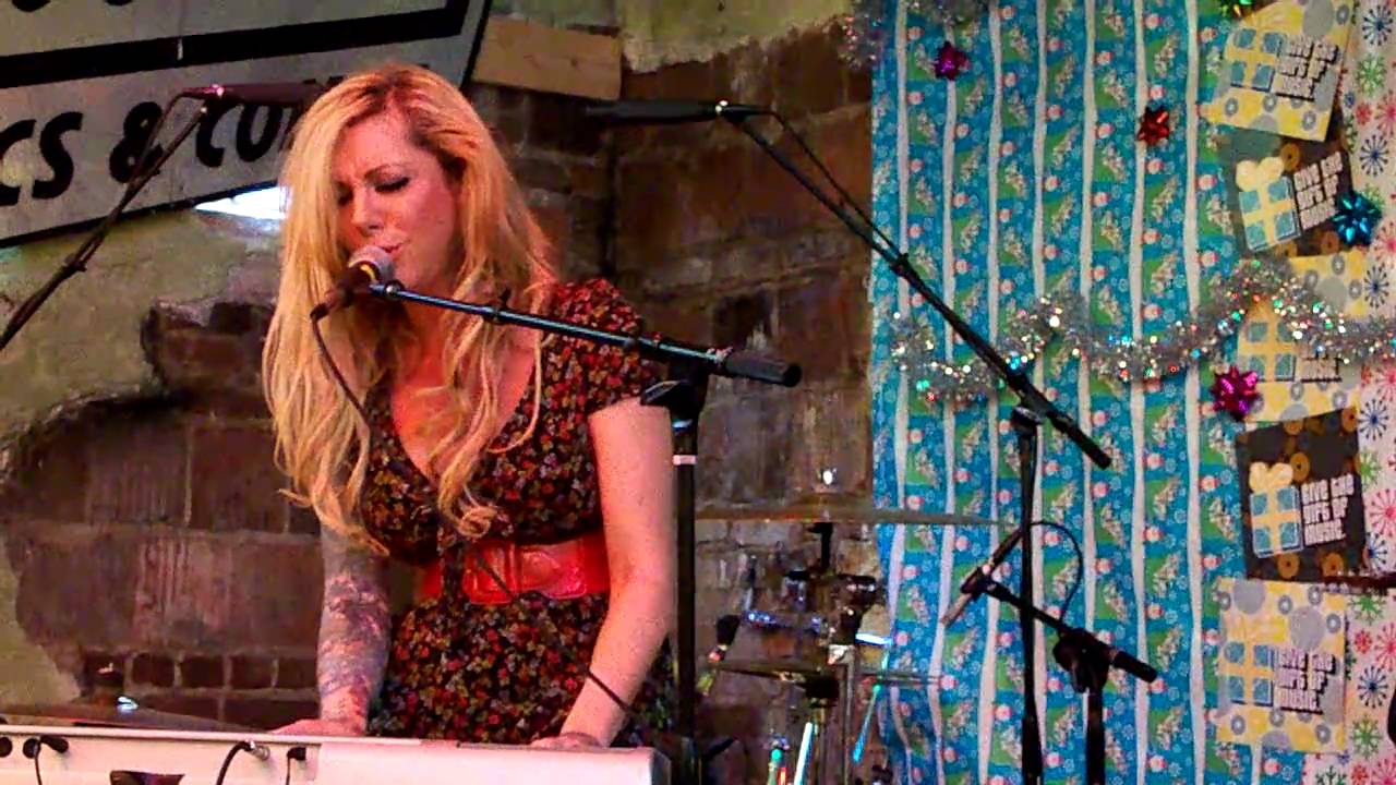 Set Me On Fire - Maria Brink of In This Moment (New Song)