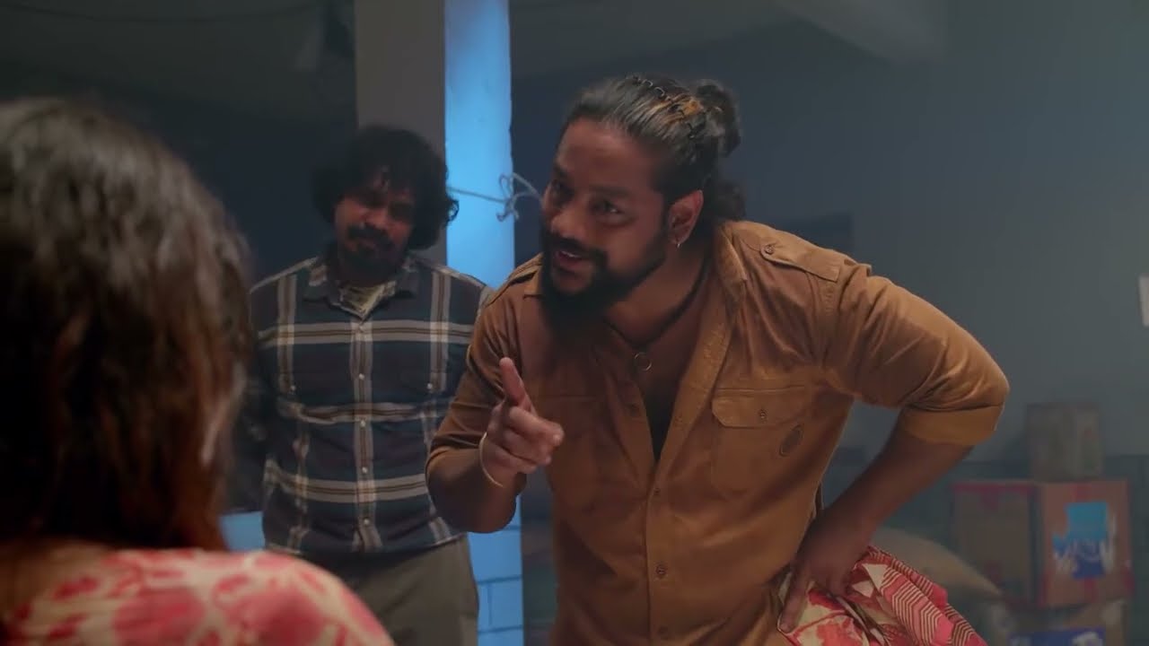 Parthibhan Saves Rajini - Rajini - Full Ep 211 - Zee Tamil