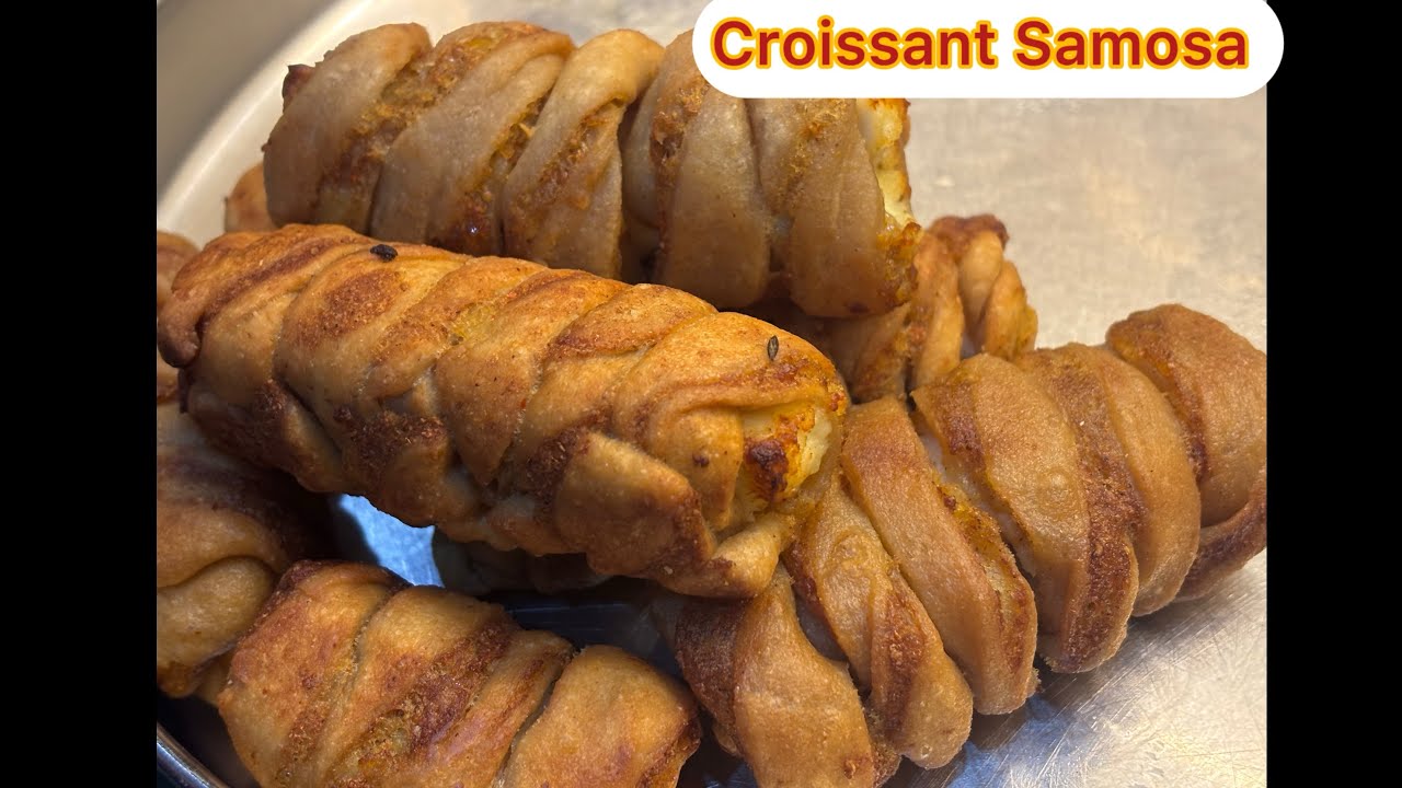  Croissant Samosa #healthyrecipes #samosa #croissant #sauce #indianfood 