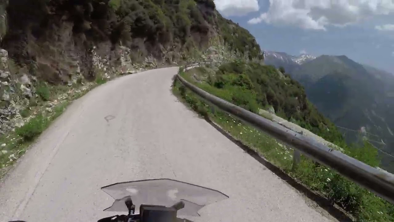 Road To Syrrako Greece 2022.