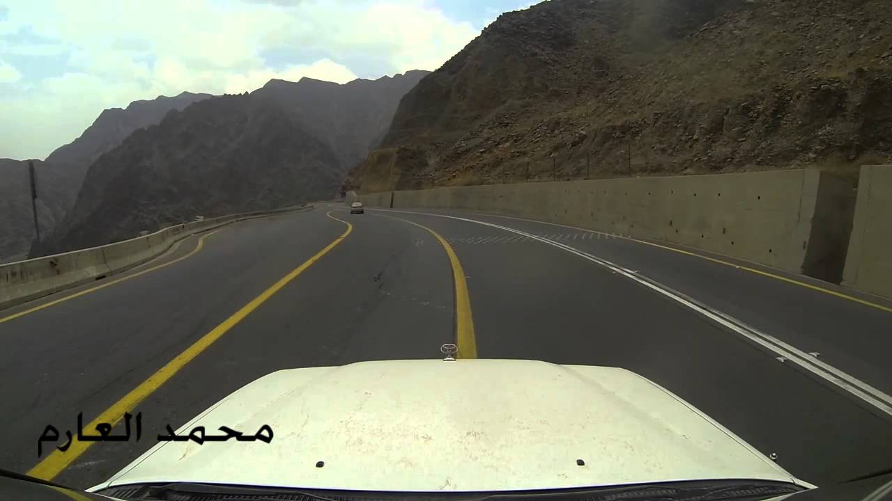 عــقــــبة شـــــعـار - جـنـوب السـعـوديــة ( أجواء ماطرة ) l اربطو الاحزمـــة HD