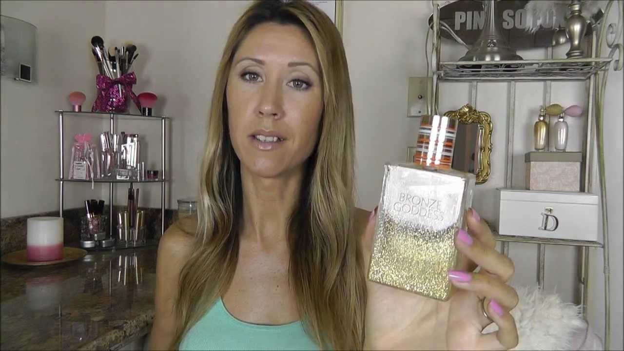 What's In My Weekly Makeup Basket