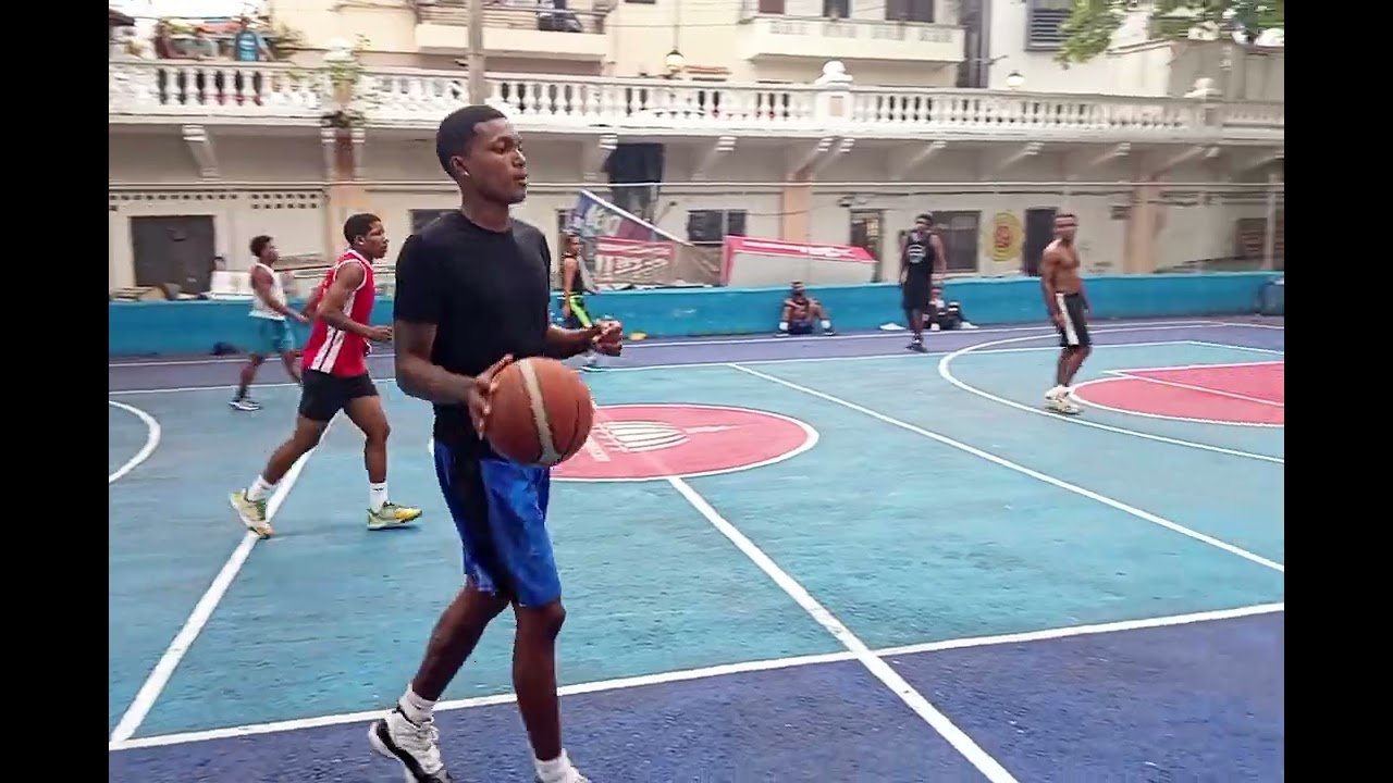 EL JUEGO DE HOY ESTUVO FUERTE CANCHA DE MONTESINOS BALONCESTO #elnegrosportstv 