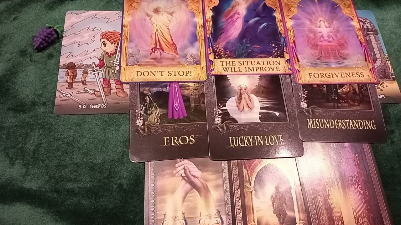 🧜Pick a card - 647💗ตอนนี้..เค้าคิดอะไรอยู่?