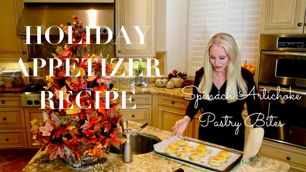 HOLIDAY APPETIZER RECIPE | Spinach Artichoke Puff Pastry Bites | The Style Chase |
