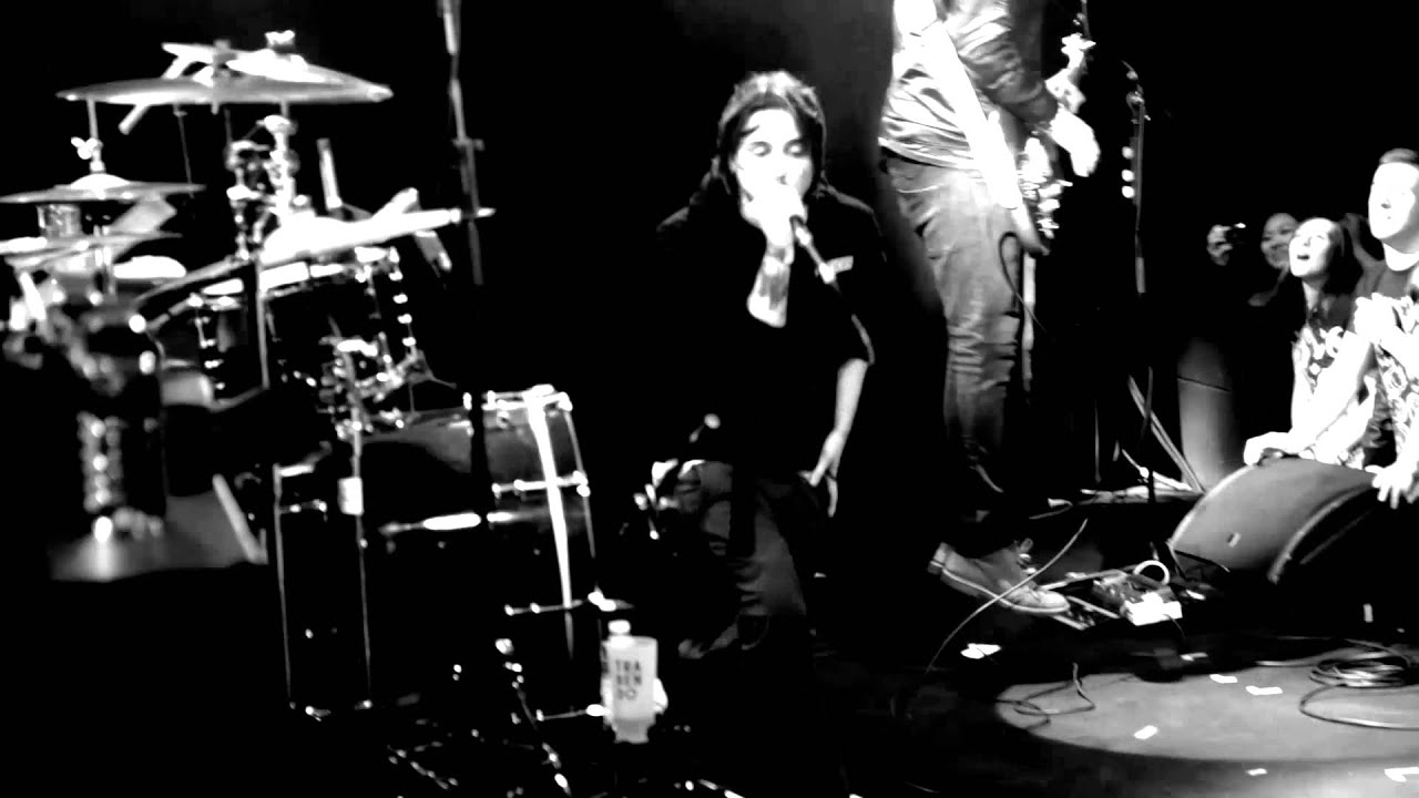 Finch - Three Simple Words live at Le Trabendo (Paris, France) 23/03/2013